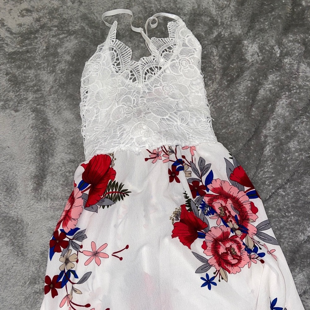 Ladies Lace/Floral Dress